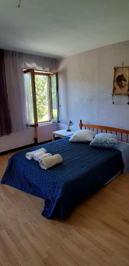 Chez Josie, Chambre 18Mcarre Dans Une Longere Normande Francheville  Exteriör bild